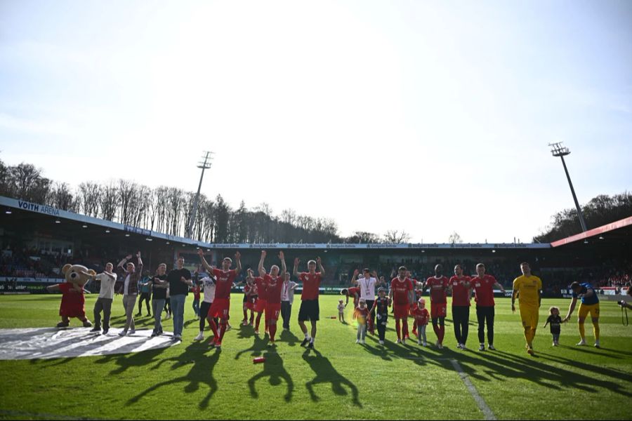 Das Team von Thomas Tuchel erfährt eine 2:3-Niederlage beim Aufsteiger 1. FC Heidenheim.