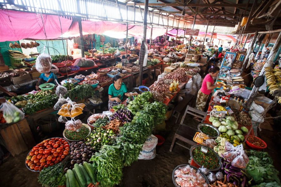 Lokaler Frischemarkt in Falam, Myanmar.