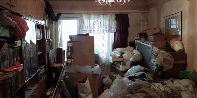 Wegen einer vermüllten Wohnung steht eine Beiständin in der Kritik. (Symbolbild) Müll