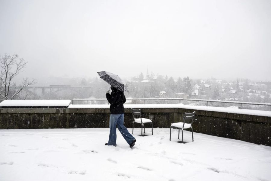 Diese sorgt für Schneefall bis gegen 600 Meter. (Symbolbild)