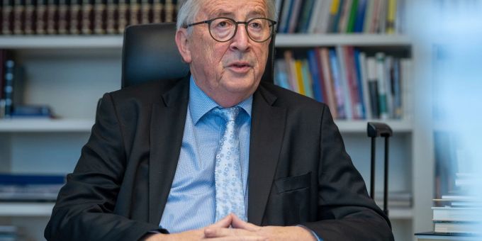 Juncker spricht sich für ein Ende der Kontrollen an den Grenzen aus Jean-Claude Juncker vermisst einen klaren proeuropäischen Kurs der Bundesregierung.
