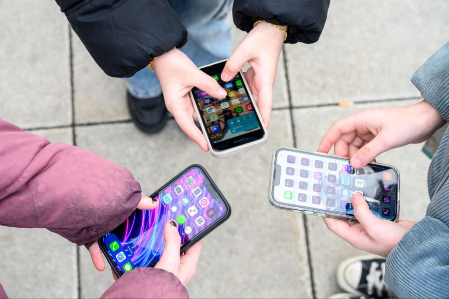 Über die zufriedensten Kundinnen und Kunden dürfen sich nämlich Gomo, Migros Mobile und die Swisscom-Billigmarke Wingo freuen. (Symbolbild)
