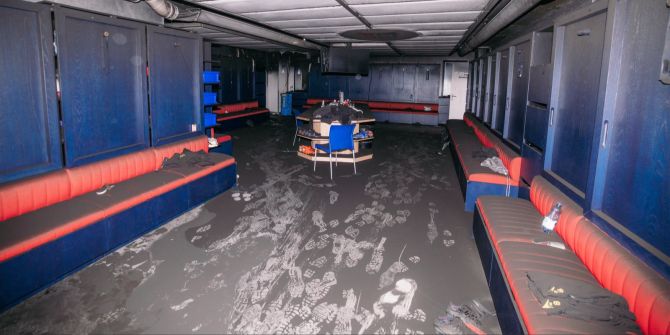 FC Basel Kabine Brand