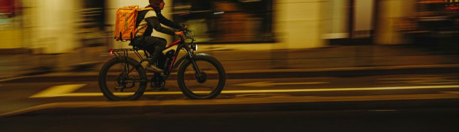 Die Kundinnen und Kunden schicken auch die Kuriere von Pizza La Regina in Kreuzlingen TG für Mini-Strecken herum.