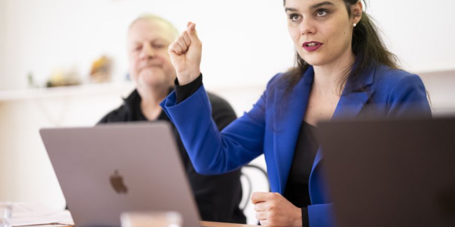 Estelle Revaz (rechts), Präsidentin, und Alex Meszmer, Geschäftsführer des Dachverbands Suisseculture: Beide sehen professionelles Kulturschaffen in der Schweiz in Gefahr.