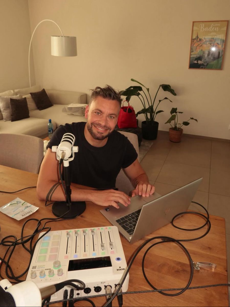 Inzwischen hat Michel Birri das Podcast-Fieber gepackt.