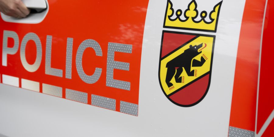 In Bern ist es in der Nacht auf Samstag zu einer Auseinandersetzung zwischen sechs Personen gekommen. Die Polizei sucht Zeugen. (Archivbild)