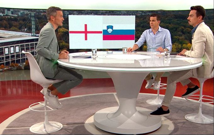 Päddy Kälin und Lukas Studer übernehmen die Schichten von Annette Fetscherin im EM-Studio von SRF. em 2024