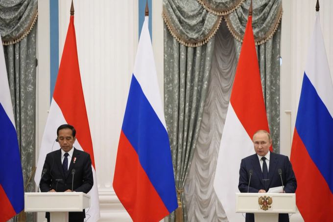 Joko Widodo und Wladimir Putin am 30.06.2022. Joko Widodo