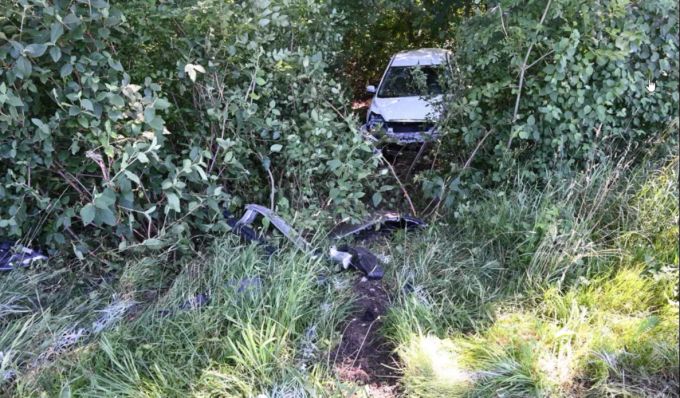 Ein Auto kam abseits der Strasse zum Stillstand. Altstätten 24 Stunden