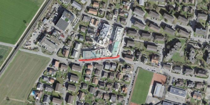 Neuer Gehweg entlang der Birmenstorferstrasse. Gehwegplanung Fislisbach