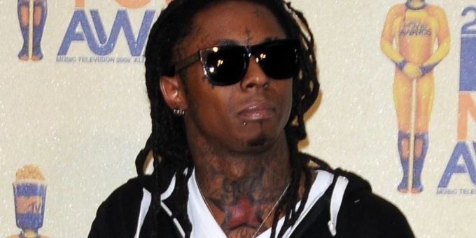 Lil Wayne durfte nicht nach Grossbritannien einreisen. Lil Wayne durfte nicht nach Grossbritannien einreisen.