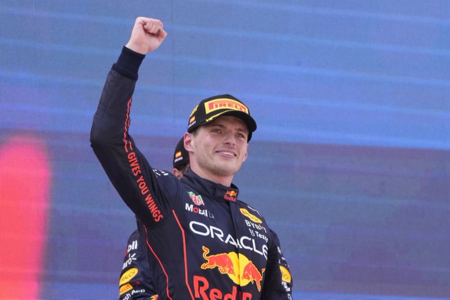 Teamkollege und Max Verstappen verdient jedoch noch immer das fünfmal mehr als der Mexikaner.