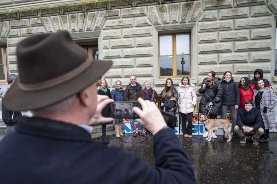 Am Referendum beteiligt ist die Fondation Franz Weber und die «Vereinigung Freie Landschaft».