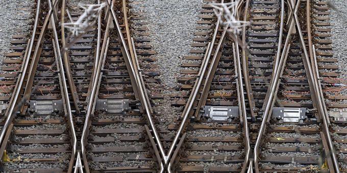 Kabeldiebe haben in Spanien für massive Störungen im Bahnverkehr gesorgt. (Symbolbild) Kabeldiebe