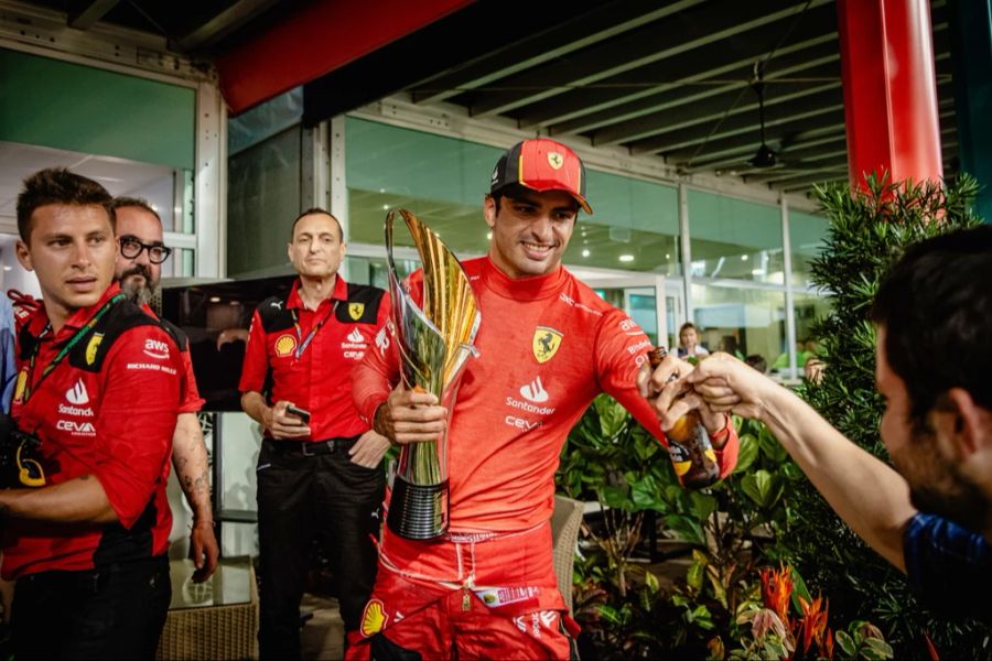 Carlos Sainz Ferrari Singapur