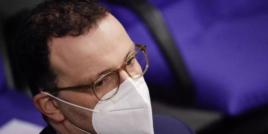 «Diese Pandemie lehrt uns, dass wir mehr vorsorgen müssen», sagt Jens Spahn. Foto: Michael Kappeler/dpa