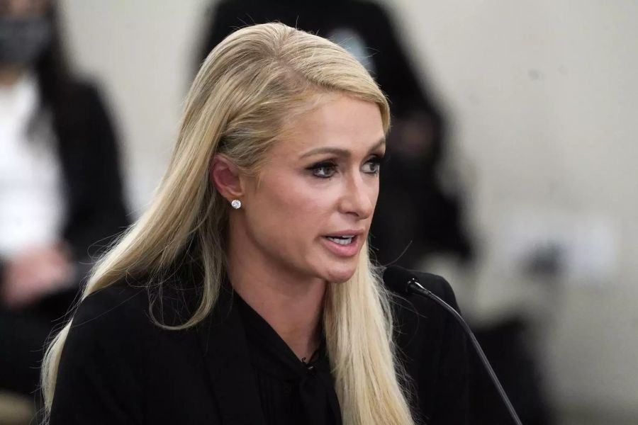 Paris Hilton Internat
