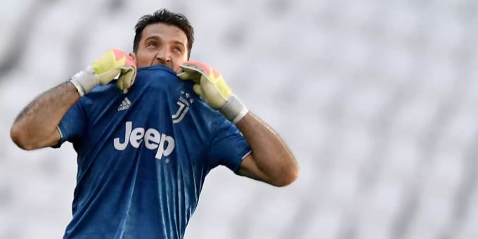 Wegen Gotteslästerung - Italo-Goalie Buffon droht eine Spielsperre