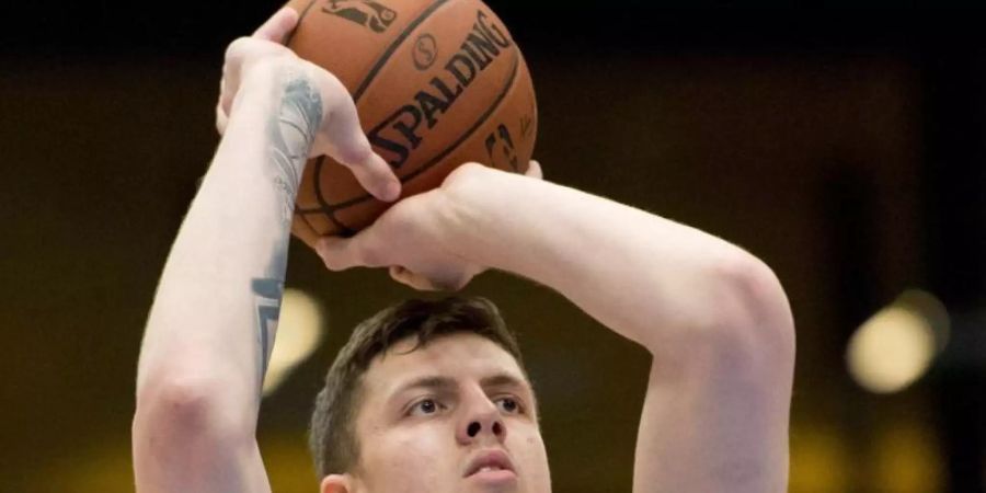 Wird zu den Denver Nuggets wechseln: Isaiah Hartenstein. Foto: Philipp Hülsmann/dpa