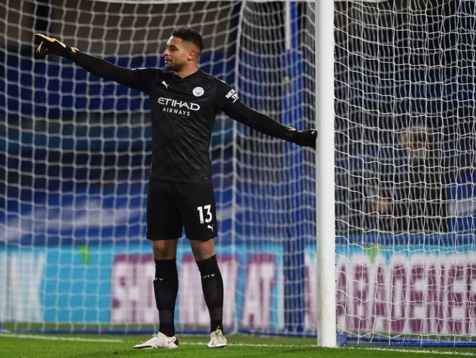 Zack Steffen, Torhüter von Manchester City, wird gegen Chelsea wenig gefordert. Manchester City