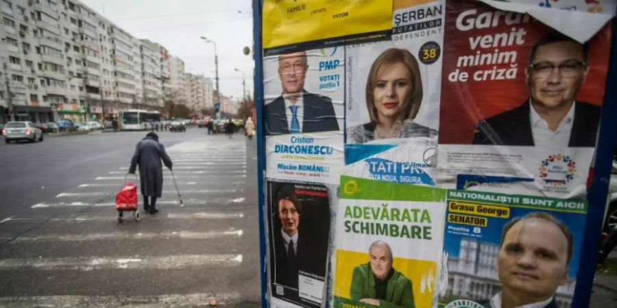 Wahlplakate in Bukarest