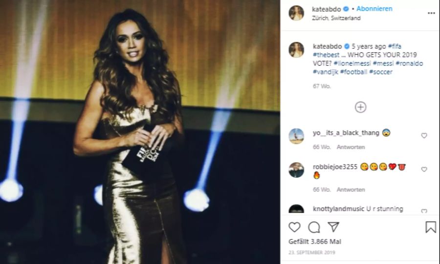 Kate Abdo moderierte in Zürich auch schon Mal die Weltfussballer-Wahl.