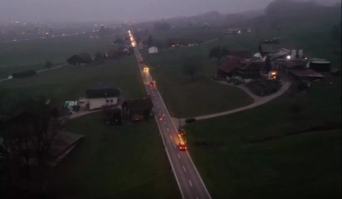 Der Verkehr in Tuggen wurde mehrere Stunden lang blockiert. Tuggen