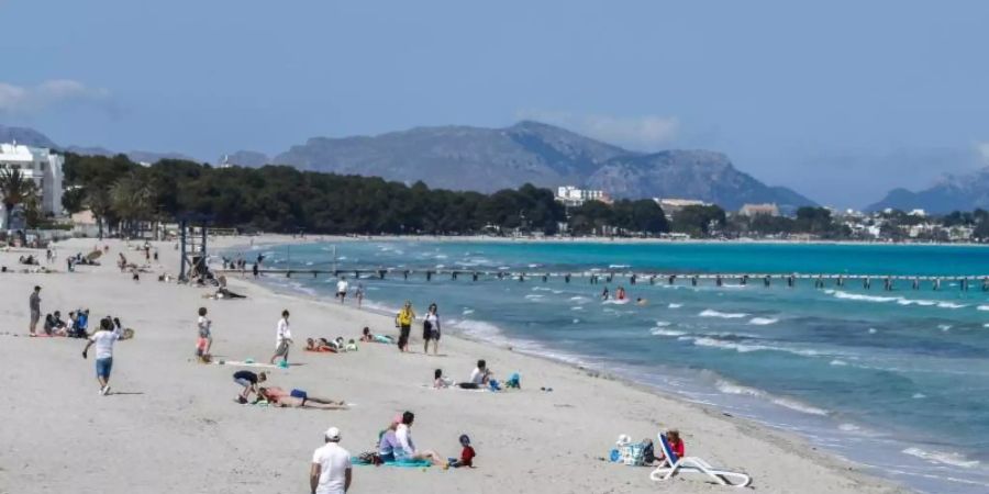 Die Corona-Lage auf Mallorca bleibt weiterhin entspannt. Foto: Clara Margais/Archiv/dpa