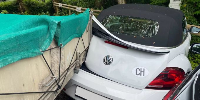 Lieferwagen macht sich selbstständig.