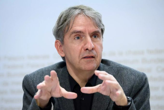 Thomas Steffen, Kantonsarzt Basel-Stadt, Vorstandsmitglied der Vereinigung der Kantonsärztinnen und Kantonsärzte, spricht während eines Point de Presse zum Coronavirus mit Fachexperten des B Coronavirus Kantonsarzt Steffen