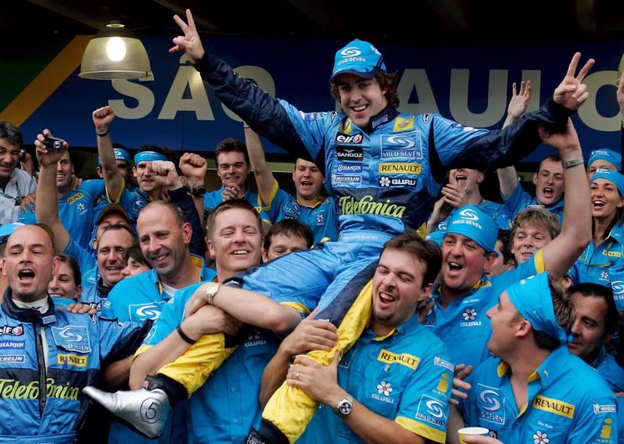 Fernando Alonso Renault 2005