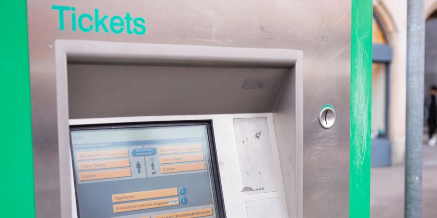 Ein Ticketautomat der öV Basel TNW. (Symbolbild)