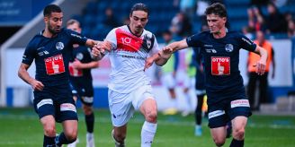 Bei Testspiel - Der FC Aarau verliert gegen den FC Luzern deutlich 0:6 Bei Testspiel - Der FC Aarau verliert gegen den FC Luzern deutlich 0:6