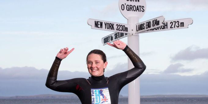 Jasmine Harrison ist die gesamte Westküste Grossbritanniens von Cornwall bis an die Nordostspitze Schottlands entlang geschwommen. Jasmine Harrison ist die gesamte Westküste Grossbritanniens von Cornwall bis an die Nordostspitze Schottlands entlang geschwommen.