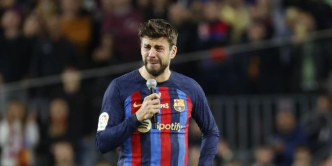 Gerard Piqué vergisst nach seinem Abschiedsspiel Tränen. piqué
