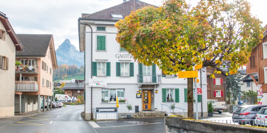 Blick in die Schwyzerstrasse der Gemeinde Steinen. - Kanton Schwyz