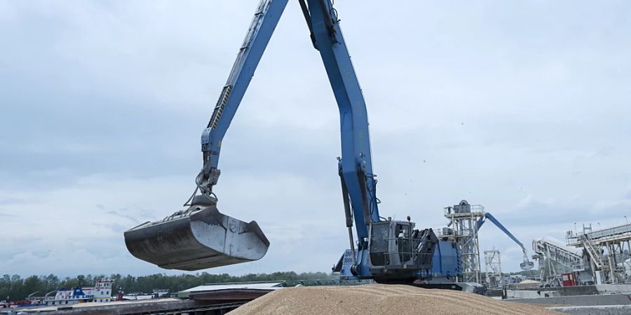 Bagger Getreide