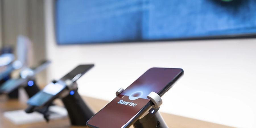 Sunrise hat den Umsatz mit der Mobiltelefonie stabil gehalten. (Archivbild)