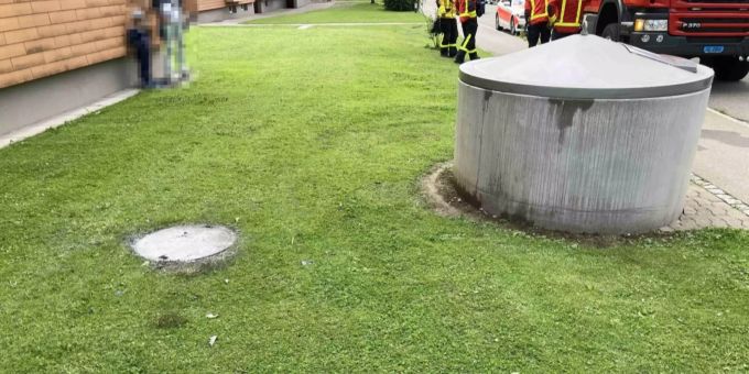 Gossau: Rauchentwicklung in Unterflurcontainer gossau sg