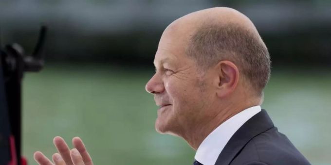 «Wir verfolgen alle das gleiche Ziel»: Olaf Scholz. Foto: Luca Bruno/AP/dpa «Wir verfolgen alle das gleiche Ziel»: Olaf Scholz. Foto: Luca Bruno/AP/dpa