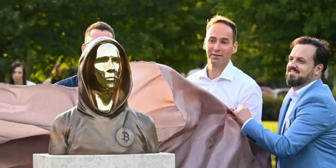 Statue des mysteriösen Bitcoin-Erfinders Satoshi Nakamoto enthüllt | Nau.ch