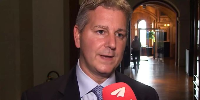 In Skigebieten - SVP-Chiesa probt Aufstand gegen Zertifikatspflicht