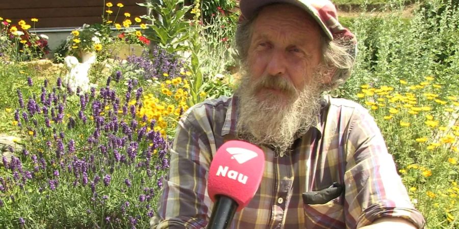 Armin Capaul, selbst Bergbauer, hat Mühe mit dem Entscheid der Alpgenossenschaft Tamins.