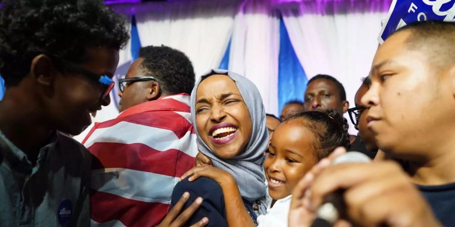 Ilhan Omar, Abgeordnete in Minnesota, kann nach ihrem Vorwahlsieg für die Demokraten eine der ersten muslimischen Frauen im US-Kongress werden.