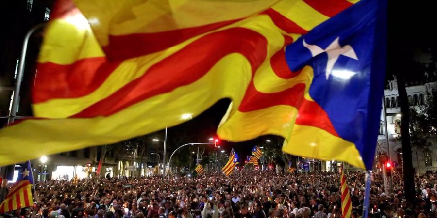 200'000 Menschen gingen in Barcelona auf die Strasse.