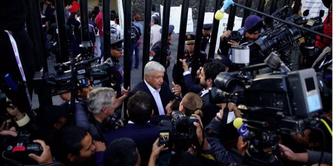 Laut Hochrechnung - López Obrador gewinnt Wahl in Mexiko