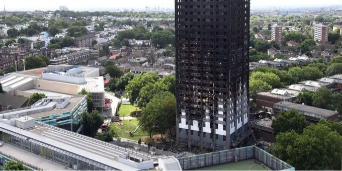 Londoner Grenfell Tower - Überlebende versuchten sich das Leben zu nehmen