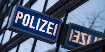 Der Schriftzug «Polizeirevier» in Frankfurt.