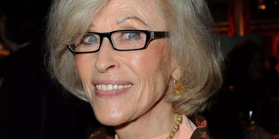 Die schwedische Sängerin und Schauspielerin Bibi Johns.